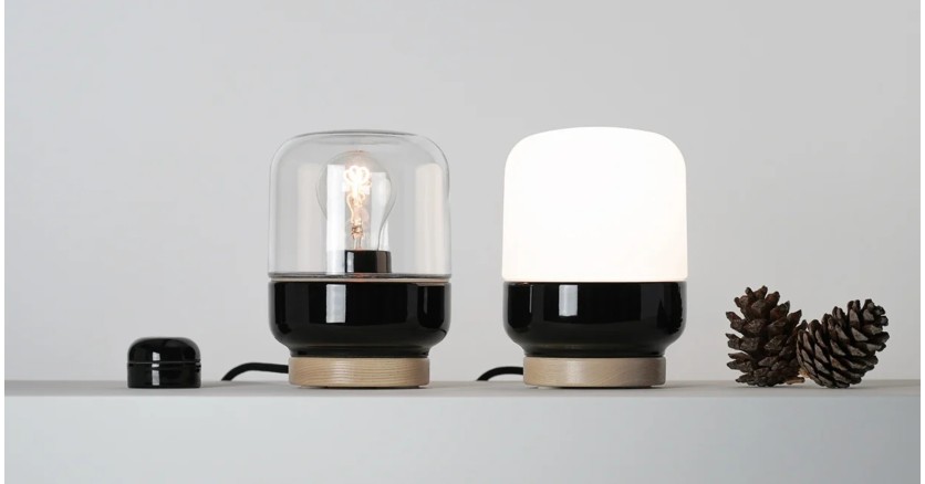 Ом: хрупкость и сила в модульных светильниках из Швеции