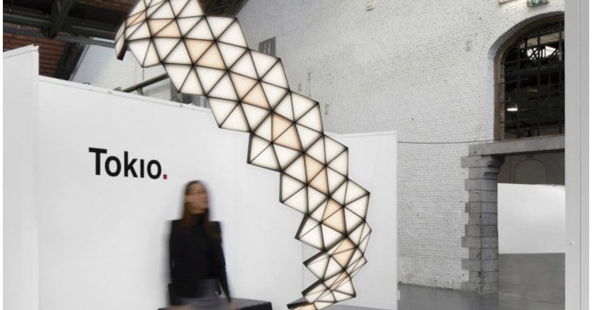 Модульный подвесной светильник Tri Light от японских дизайнеров