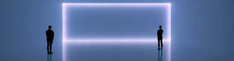 Свет рисует горизонты в инсталляции Доуга Уилера