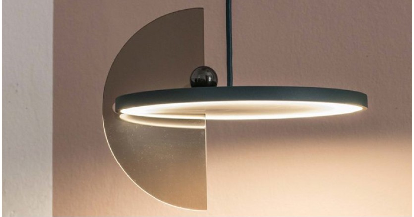 Свет авангарда в коллекции Жана-Паскаля Готье Свет авангарда в коллекции Жана-Паскаля Готье