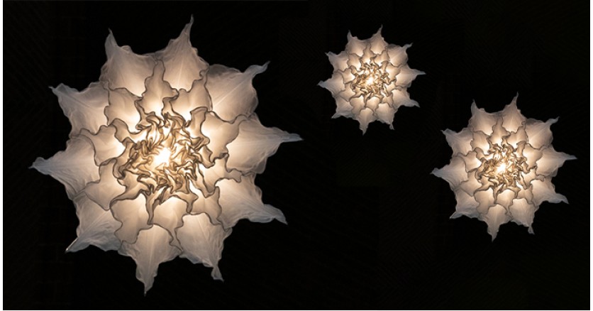 Цветение света под сводами монастыря Цветение света под сводами монастыря